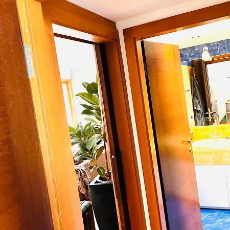 Apartamento La Terrazza Su *